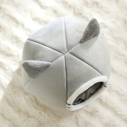 SnoozePod™ Calming Cat Bed Cave & Enclosed Burrow Nest
